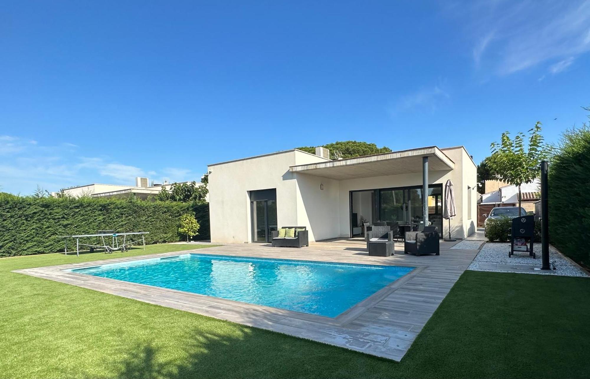 Villa Del Mas Pinell Лестартит Екстериор снимка